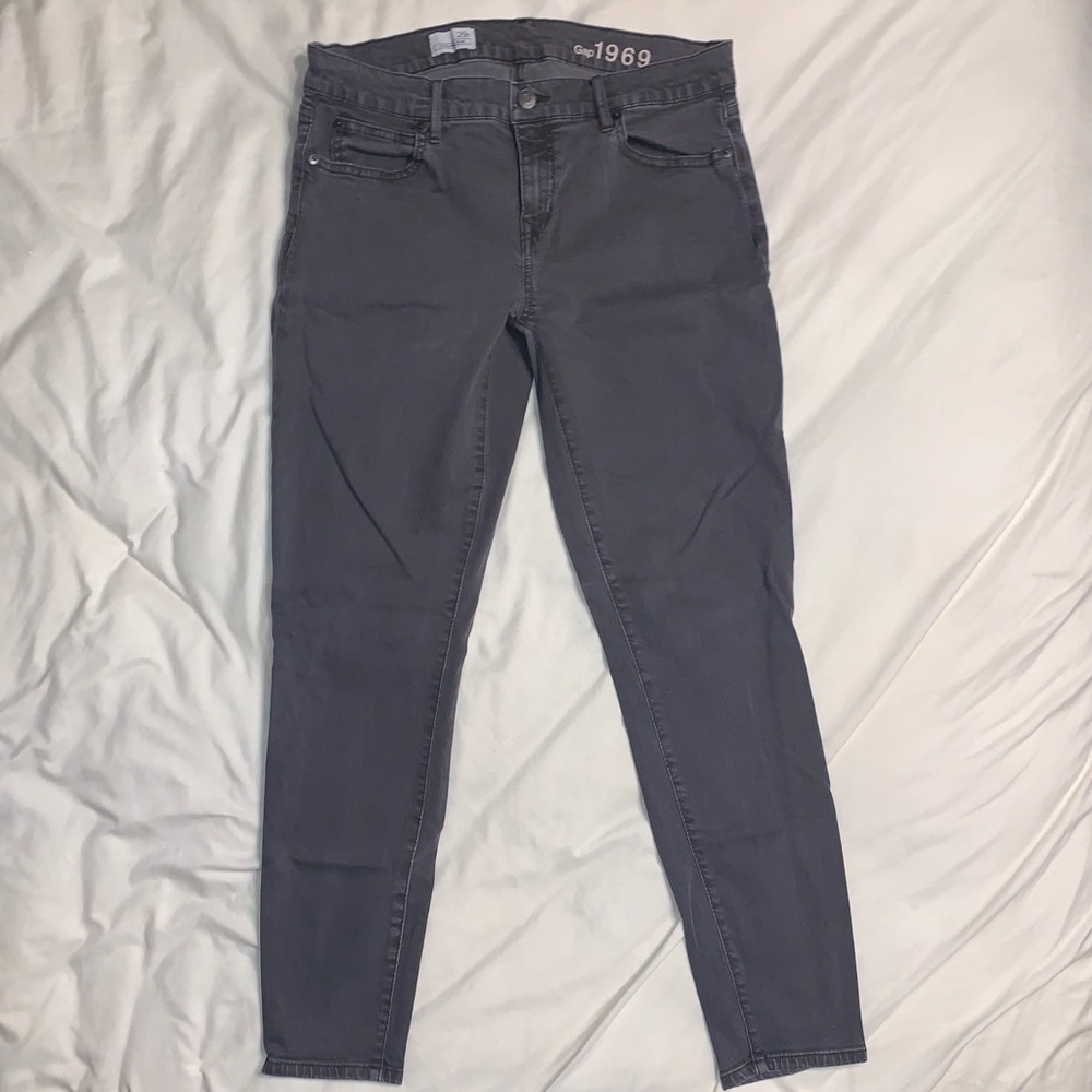 Gap 1969 Legging Jean